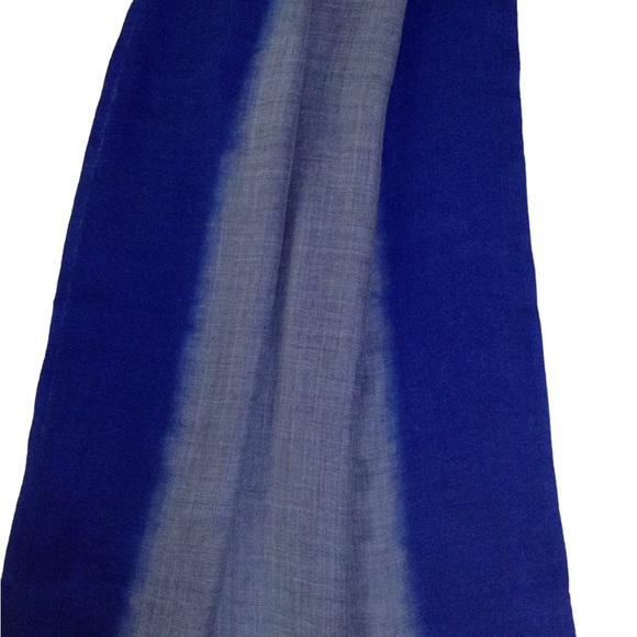 New Blue-Gray Ombre Stroll-Scarf - Picture 2 of 2